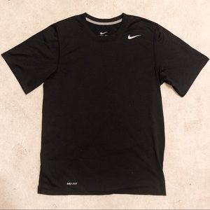 Nike Dri-Fit Short Sleeve Gym Shirt (Men)